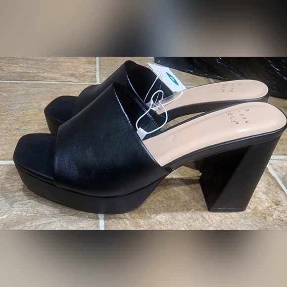 A New Day Black/Kathy Heels NWT - Picture 5 of 5